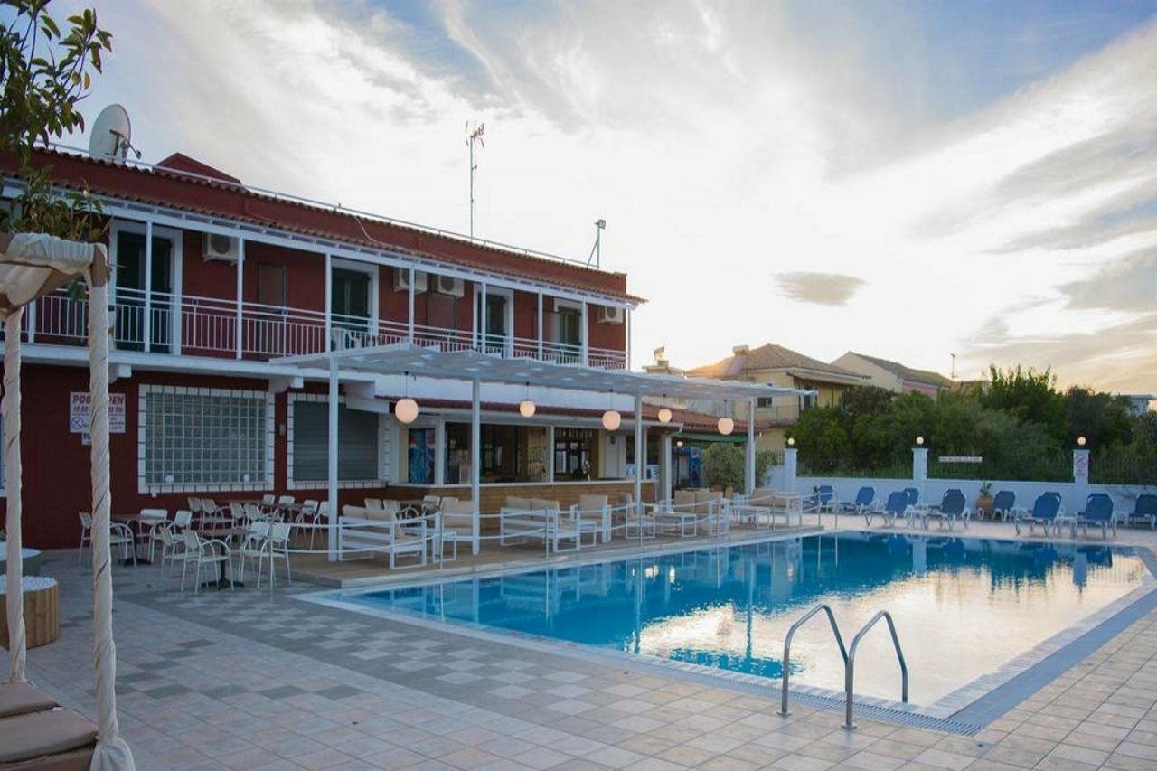 Rantos Apartments Kávos Dış mekan fotoğraf